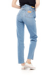 Damskie jeansy proste WRANGLER RETRO BOYFRIEND BY HOT SHOT W243GX14X