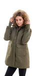 Damska kurtka zimowa WRANGLER LONG PARKA UTILITY GREEN W4Q6V4G21