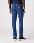Męskie jeansy zwężane WRANGLER LARSTON COUNTRY BOY W18S8423M 112321661