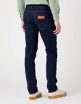 Męskie jeansy zwężane WRANGLER LARSTON DAY DRIFTER W18SQ821U