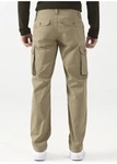 Męskie spodnie regular LEE WYOMING CARGO KANSAS CITY KHAKI L76ECTZT