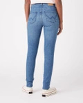 Damskie jeansy rurki WRANGLER HIGH RISE SKINNY HEATH W27HXRW15