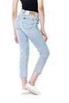 Damskie spodnie jeansowe luźne LEE SEASONAL MOM GET LIGHT L32HGGSM