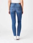 Damskie jeansy rurki WRANGLER SKINNY AIR BLUE W28KTX17T