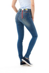 Damskie spodnie jeansowe rurki WRANGLER JACLYN FROZEN POND W26DX753N