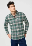 Męska koszula jeansowa WRANGLER BRUSHED 1 PKT SHIRT GREEN BIRCH 112371557