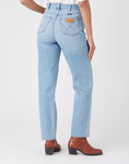 Damskie spodnie jeansowe proste WRANGLER MOM STRAIGHT SUNRISE W27M3841A